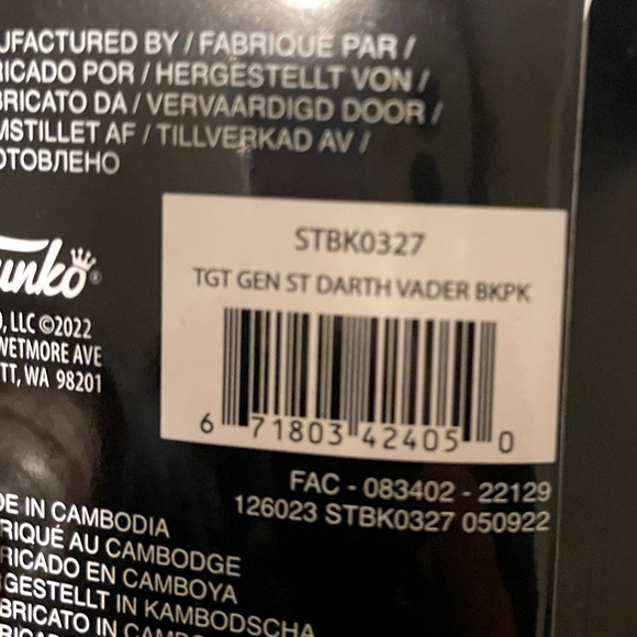 Darth Vader mini backpack NWT - Picture 3 of 3